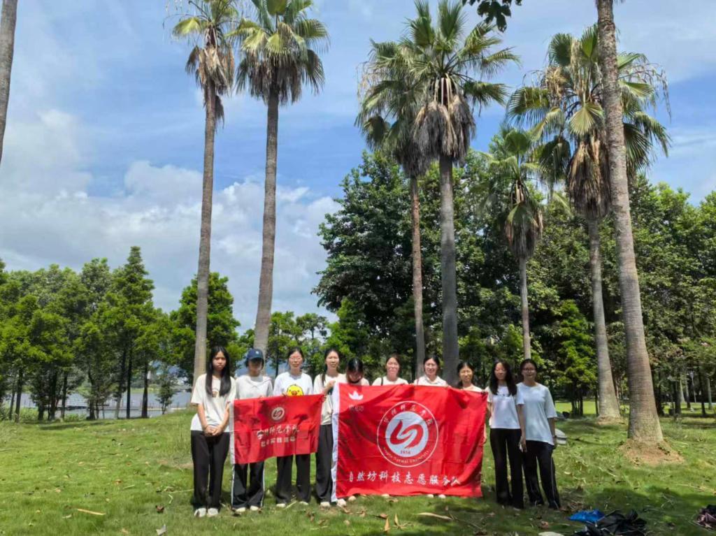 引导青年学子赓续红色血脉